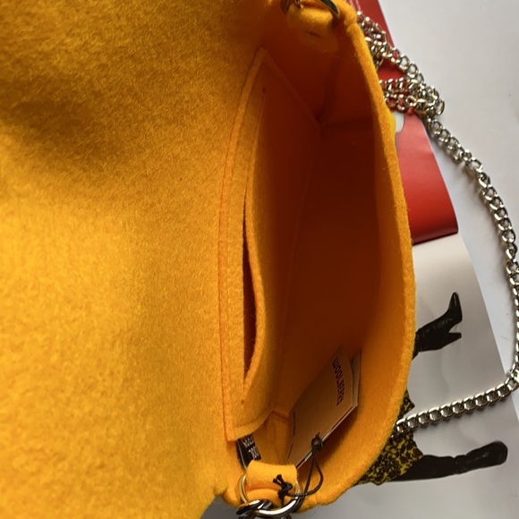 Wool yellow crossbody bag - Picture 4 of 4